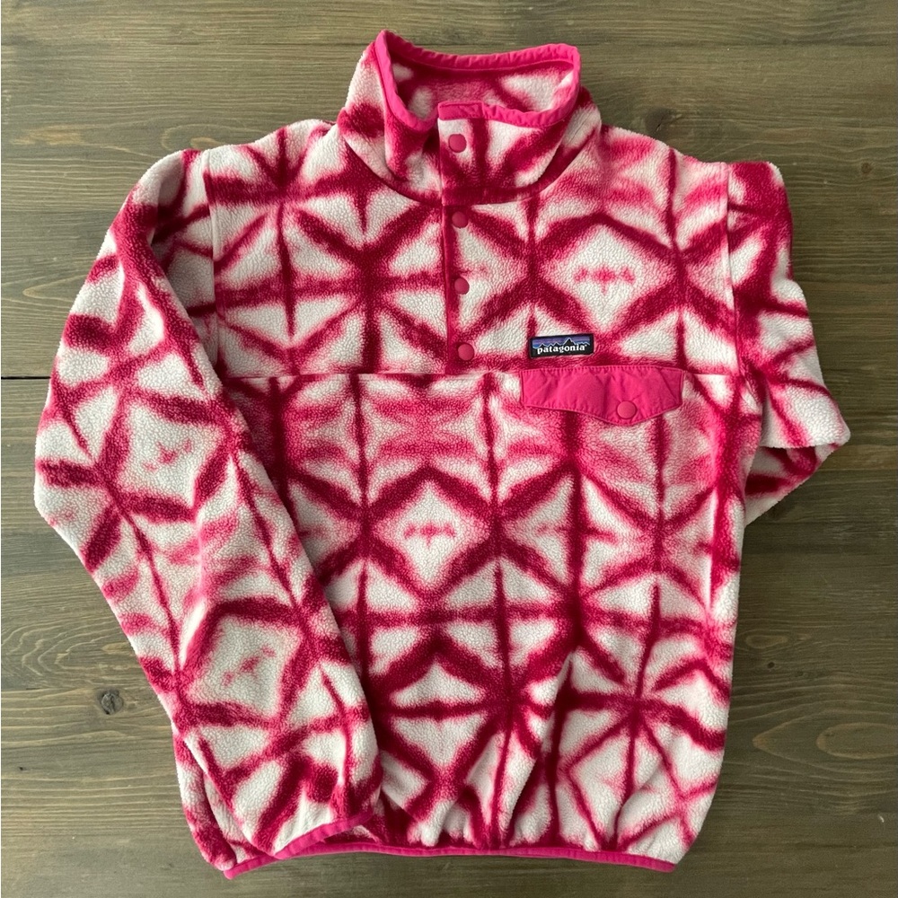 Women’s Patagonia Tie-dye Synchilla Fleece